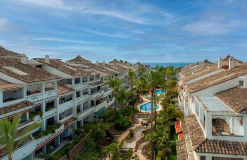 Duplex junto al mar en Marbella - Foto 2