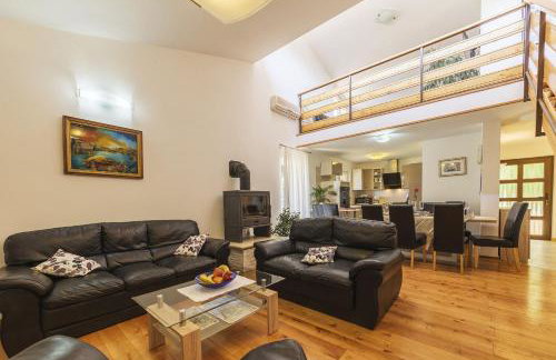 Luxury experience in Villa Lucia with heated pool and Play station 4 - Foto 15