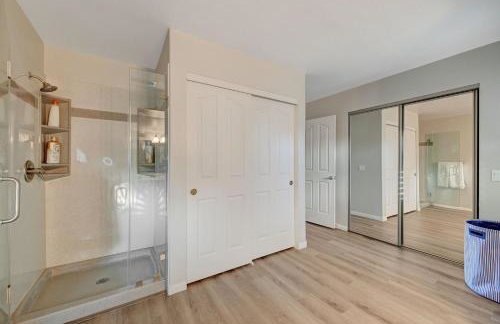 Gorgeous 6BR with Pool and Spa - Photo 30