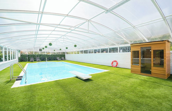 Rentmyspahome With Swimming Pool, Hottub and Sauna - Photo 1