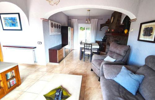 Beautiful villa with a pool - Foto 24