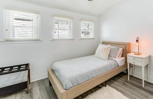 Walkable and Modern! Syracuse Home Near Campus - Foto 18