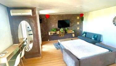 Apt Chic with view on Collines de Marcel Pagnol Wifi free parking and clim - Foto 3