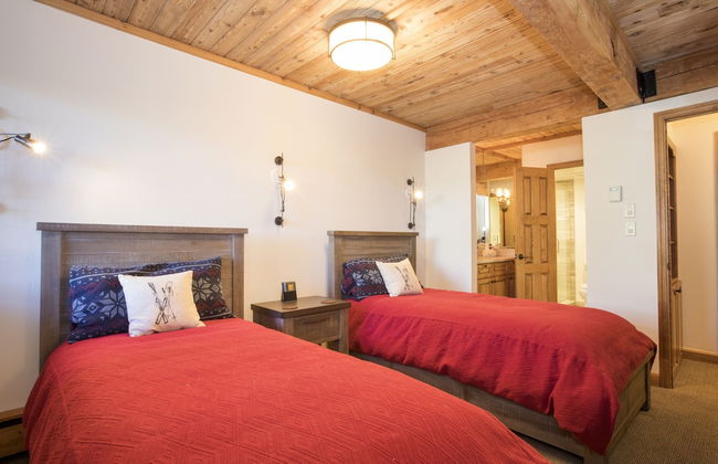 Top of the Village - Foto 28