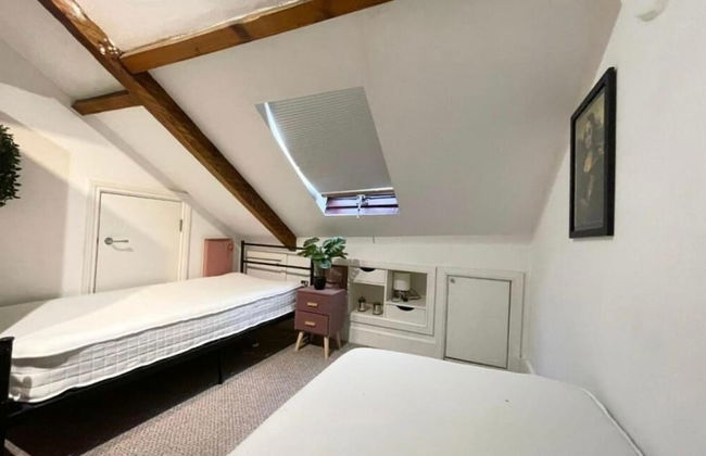 City Centre 2bed Apartment Wi-fi Parking - Photo 2