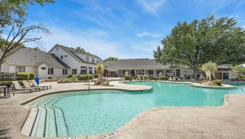 Prime Location, 2 mins to Airport, 5 mins to Dwntn - Foto 5, sunbed