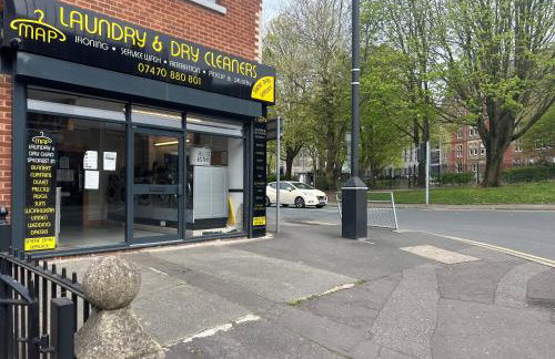 2 Bed Preston City Centre - Sleeps 4 with 1 Free Parking Space - Foto 6