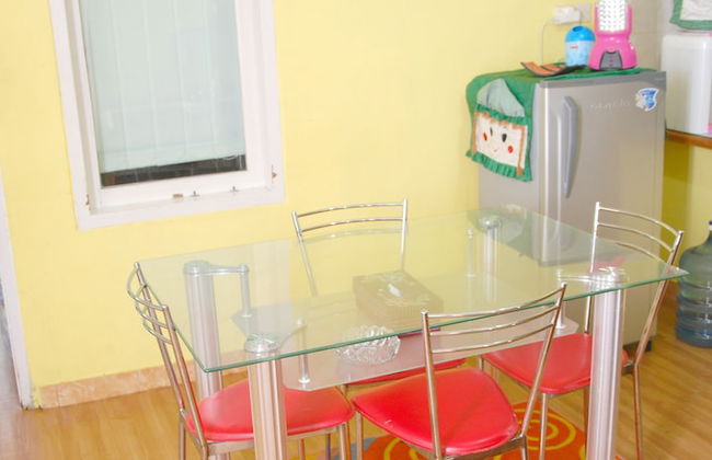 Villa ChavaMinerva Istana Bunga-Lembang - Photo 6