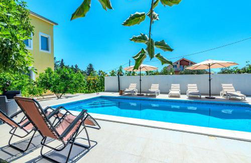 Villa Kutija with heated pool - Foto 14