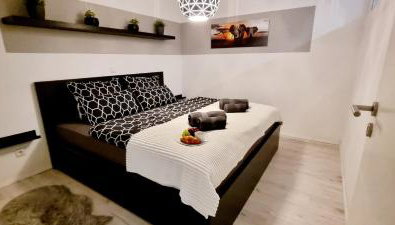 New Modern SelfCheckin PublicFreeParking HighSpeed Wifi KingSizeBed - Foto 1