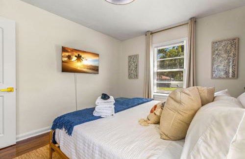 Sunny Citrus Escape Min to Midtown & Dog-Friendly - Foto 18