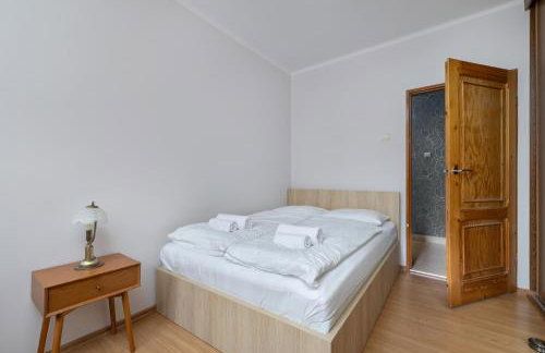 Przytulne Apartamenty w Klimatycznym Domu nad Białką w Otoczeniu Górskich Krajobrazów by Noclegi Renters - Foto 46