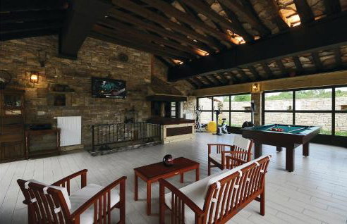 3 Bedroom Beautiful Home In Lisicic - Foto 50