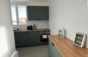 Le Charmant - Parking Gratuit, Wifi, RER C Choisy-le-Roi - Foto 14