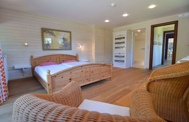 Luxury Stay With Sauna - Photo 11