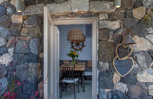 Rock Villas Santorini - Villa Legend Castle View Jacuzzi 130 sq m up to 7 Guests - Foto 43