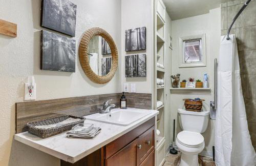 Pet-Friendly Pine Home Near Hiking and Fishing! - Photo 18