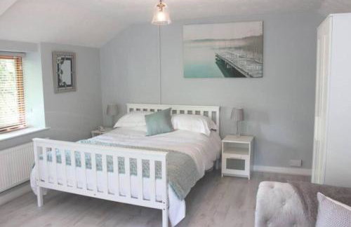 The Little Acorn - Photo 11