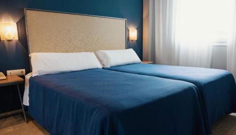 Apartamentos Vértice Sevilla Aljarafe - Foto 3