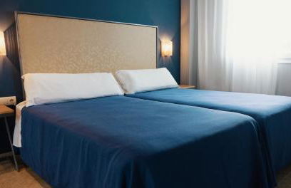 Apartamentos Vértice Sevilla Aljarafe - Foto 3