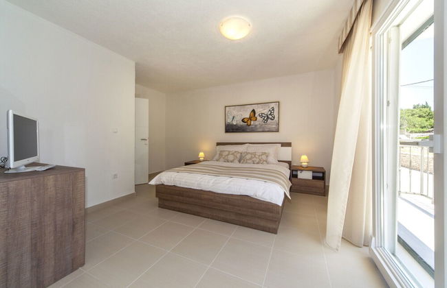 Modern Villa in Povlja With Pool - Foto 5