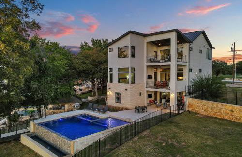 LBJ Bliss Retreat Heated Pool Hot Tub Game Rooms - Foto 5