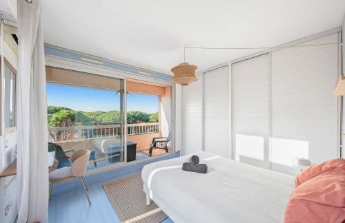 Piscine & Soleil à Hyères - T3 spacieux avec Clim & Extérieurs - Foto 1