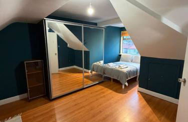 5 Bed cosy family home near Heathrow l London - Foto 9