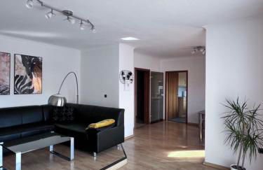 Moderne, helle Wohnung mit Terasse 15min bis OB Centro, Klimaanlage - Foto 10