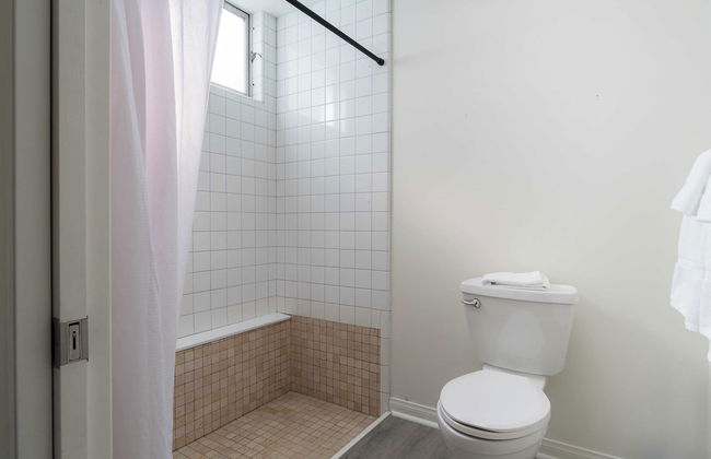 Balboa I by Avantstay - Stylish Condo Balboa Park Adjacent w/ Views! - Photo 26