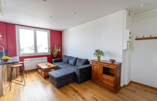 Le St Jacques 360 - CALME - WIFI Fibre Très Haut Débit - Lumineux - Proche Gare PIRMIL - Foto 12