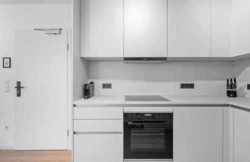 1-2 Personen - Fahrradgarage - Küche - Zentrum - WLAN - Klima - Foto 9