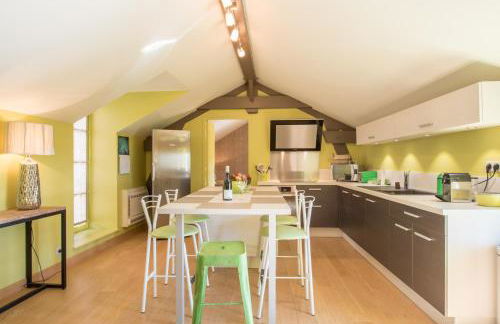 Chez Joseph - Au coeur des vignes de Saint-Romain - Foto 1