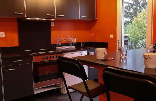 Gites les Rives du canal parking privé gratuit - Foto 1