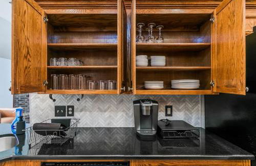 Sleek 4BR OKC Stay by StayLage - Photo 37