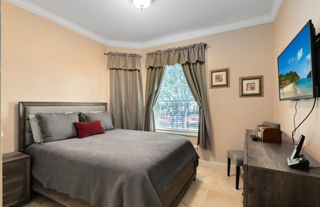 Spacious 3 Bed, 2 Bath Condo In Gated Community 3 Bedroom Condo by RedAwning - Foto 4