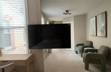 Charming Townhome in Federal Hill - Photo 9