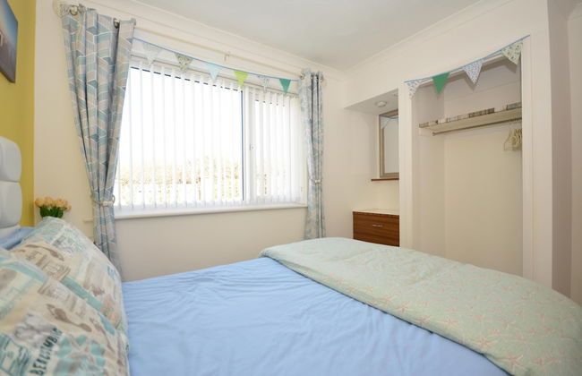 Beach Front 3 Bed Cottage and Hot Tub Kessingland - Foto 1