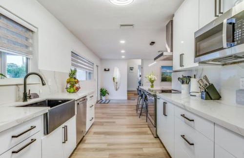 Friendly Fox Luxury Pool & Spa - Near DT & Beach home - Foto 19