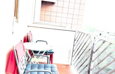 Smart Station Design Apartment Central - Photo 46