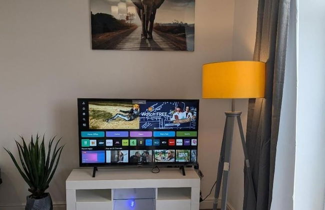 Rugby - Apartment - Sleeps 4 - Parking - Foto 2