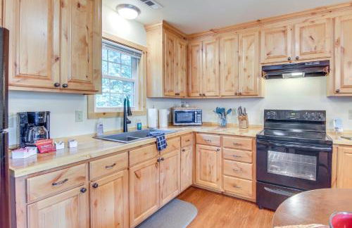 Hike, Fish and Relax Bryson City Cabin Escape - Foto 10