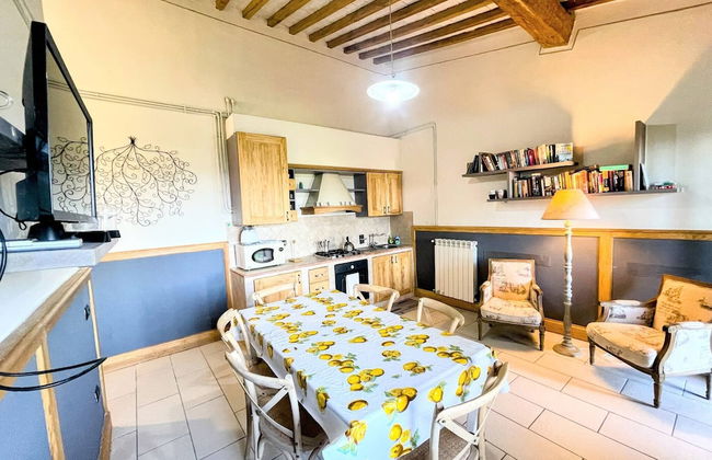 Spoleto Poolside - Sleeps 24 - Photo 77