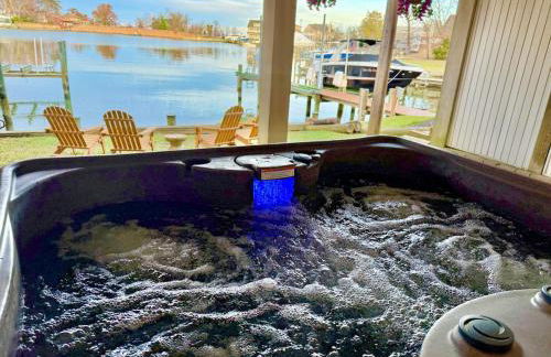 Waterfront Getaway - Dock UR Boat & Walk to Beach - Foto 26