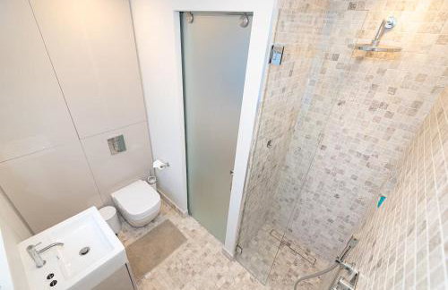 Modern Smart Home with Garden close to Richmond - Pass the Keys - Foto 38