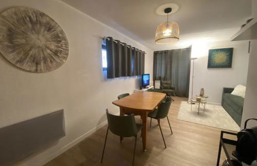 Appartement Fred Chamrousse - Au pied des pistes avec connexion wifi internet haut débit fibre - idéal pour les télétravailleurs - Foto 4