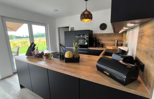 VILLA VULKANEIFEL -modern -familienfreundlich -Terrasse -Doppelgarage -ruhiger Lage - Foto 11