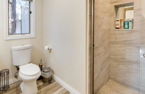 Game Room and Deck Modern Frazier Park Home! - Foto 23