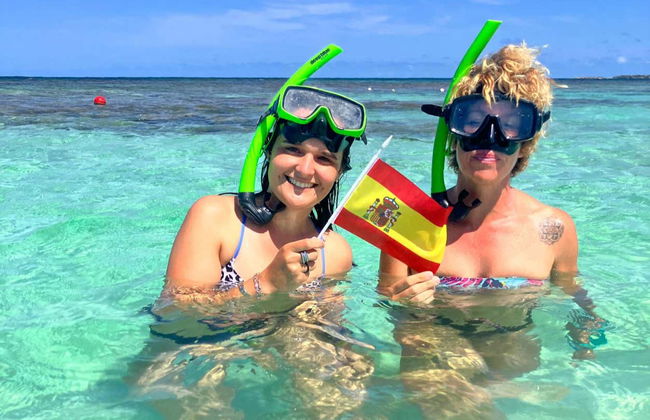 Snorkel in Stingray City Antigua - Photo 3