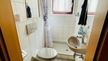 kleine ein Zimmer Wohnung mit Gartenanlage - Foto 5